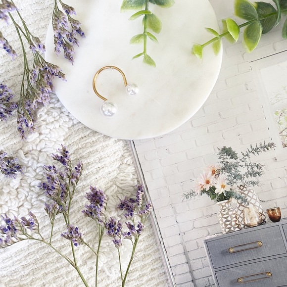 🆑 "Juliette" Ring || White Double Pearl Statement - Picture 2 of 11